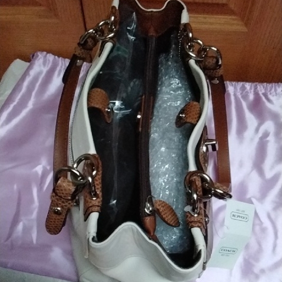 Coach White And Nutmeg Penelope Carryall Handbag - Picture 9 of 11